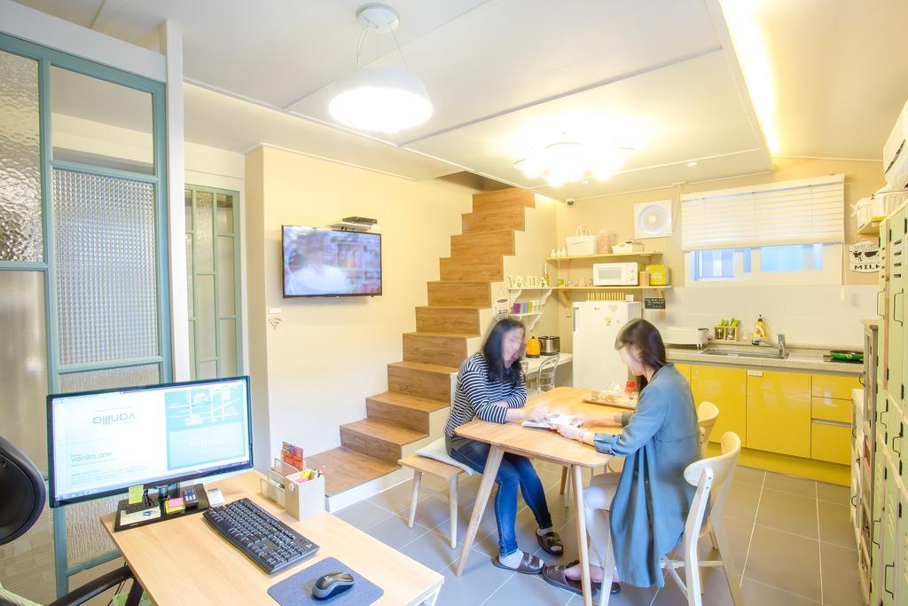 Hostel Vanilla 1 Dongdaemun Сеул Екстер'єр фото